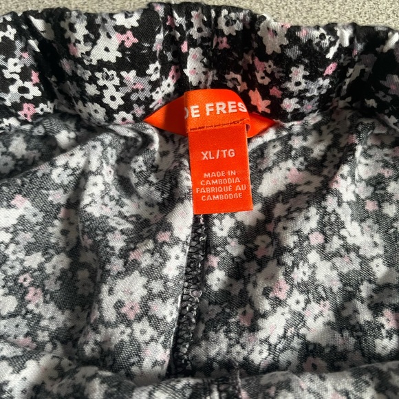Joe Fresh Floral Sleep Shorts Size XL - Picture 2 of 8